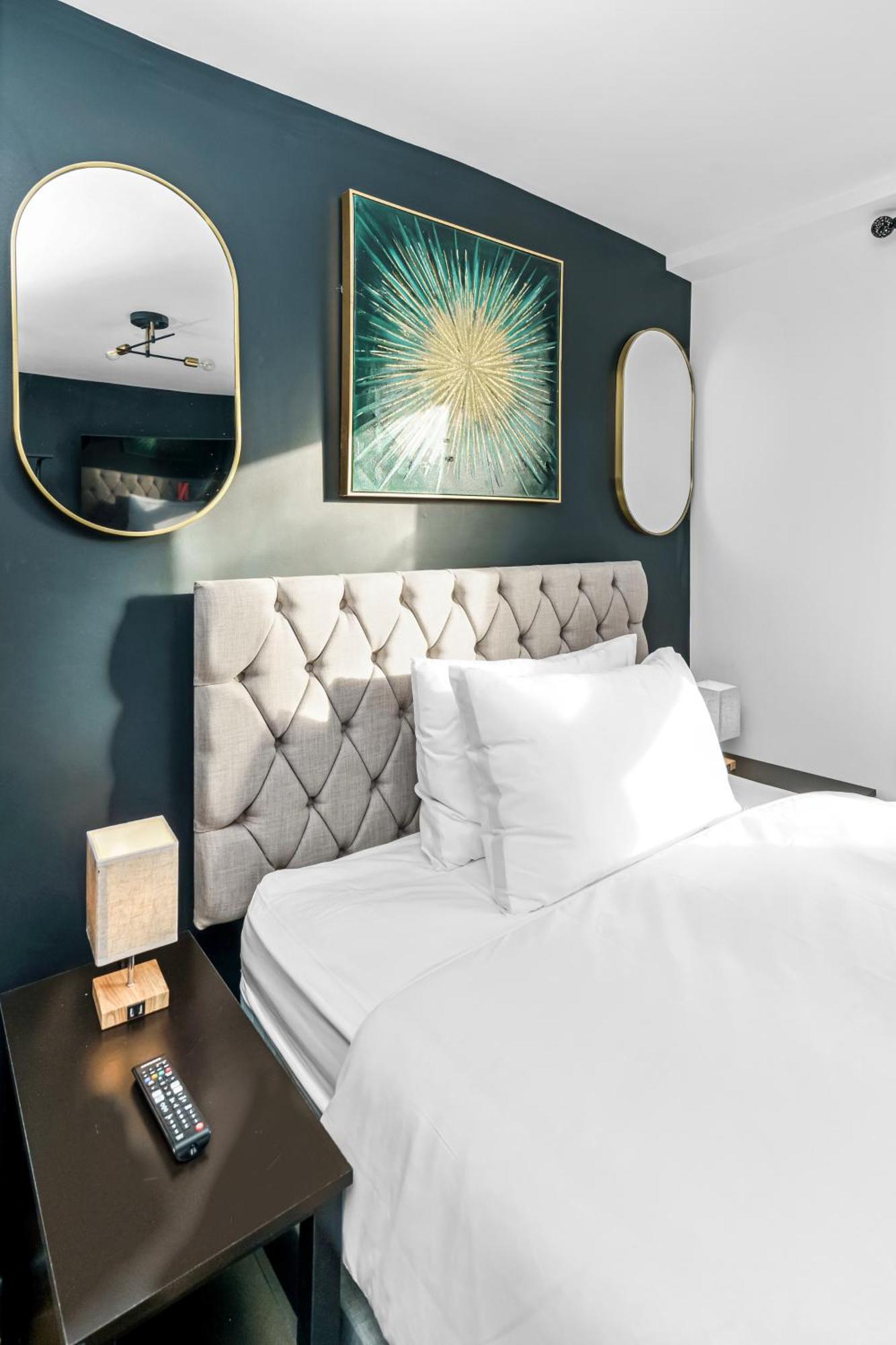 G Eighty Four Aparthotel Londra